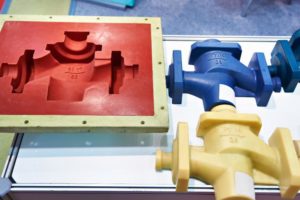 Molds for casting and plastic products 注射成型